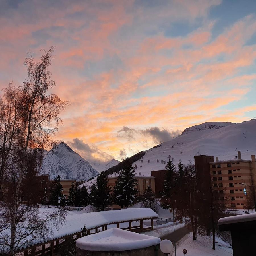 Appartement Cosy 4 Personnes - Charme Et Confort Au Pied Des Pistes Лес дьо Алпс Екстериор снимка